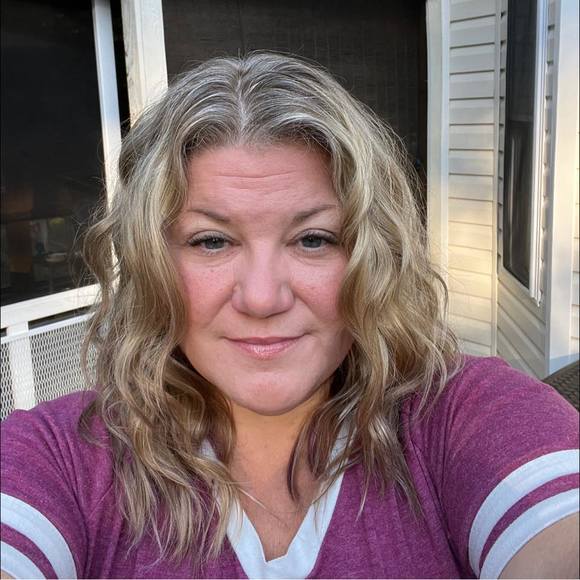 Meet your Posher, Dawn - Picture 1 of 1